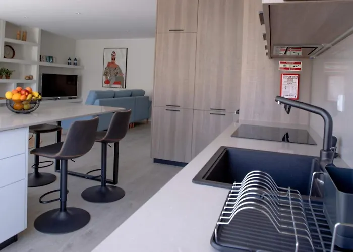 Malho's House * Ferrel